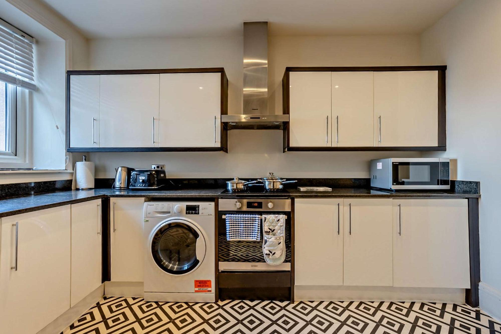 Strathmore Court Apartments Londra Esterno foto